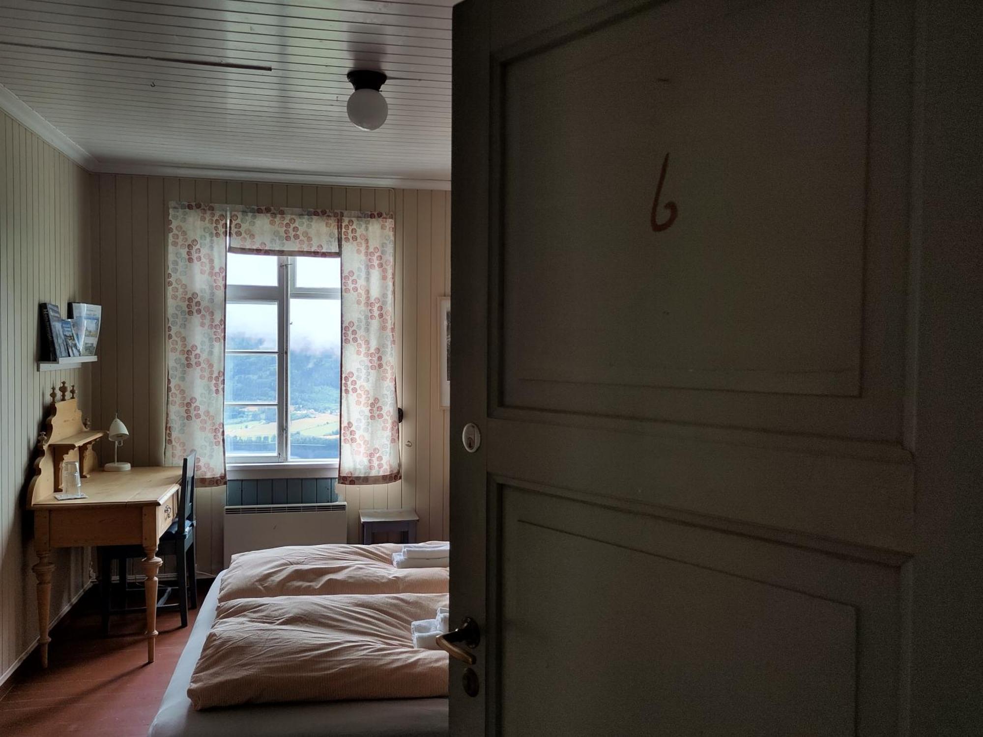 Hotel Granum Gard Fluberg Exterior foto